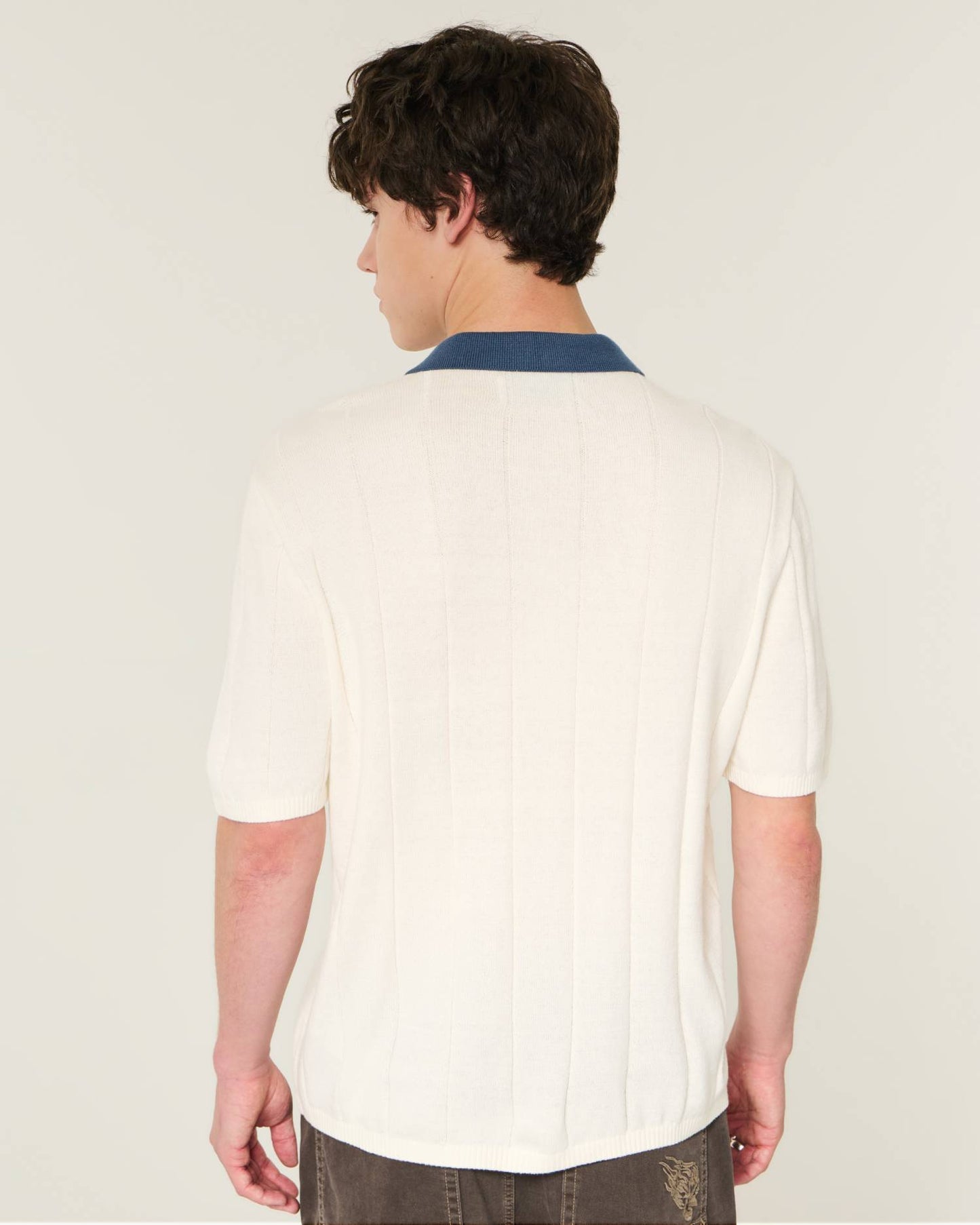 0100-HLI32060230CM00L-3