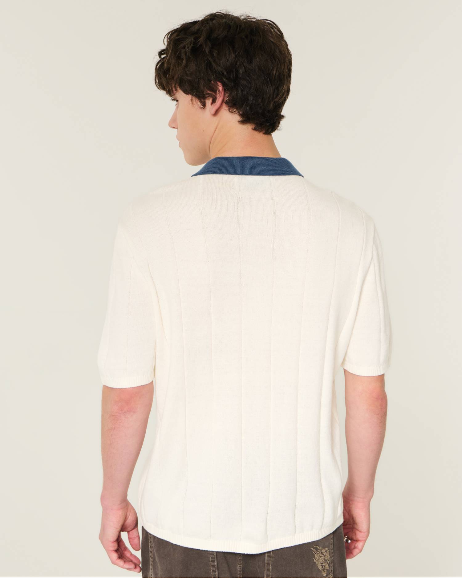 0100-HLI32060230CM00L-3